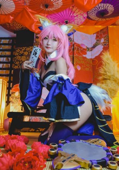 三月女郎
