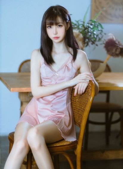 隔壁姐妹们
